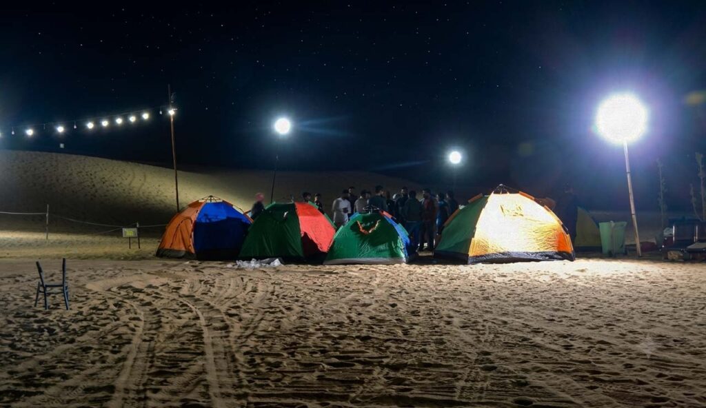 desert safari night stay dubai